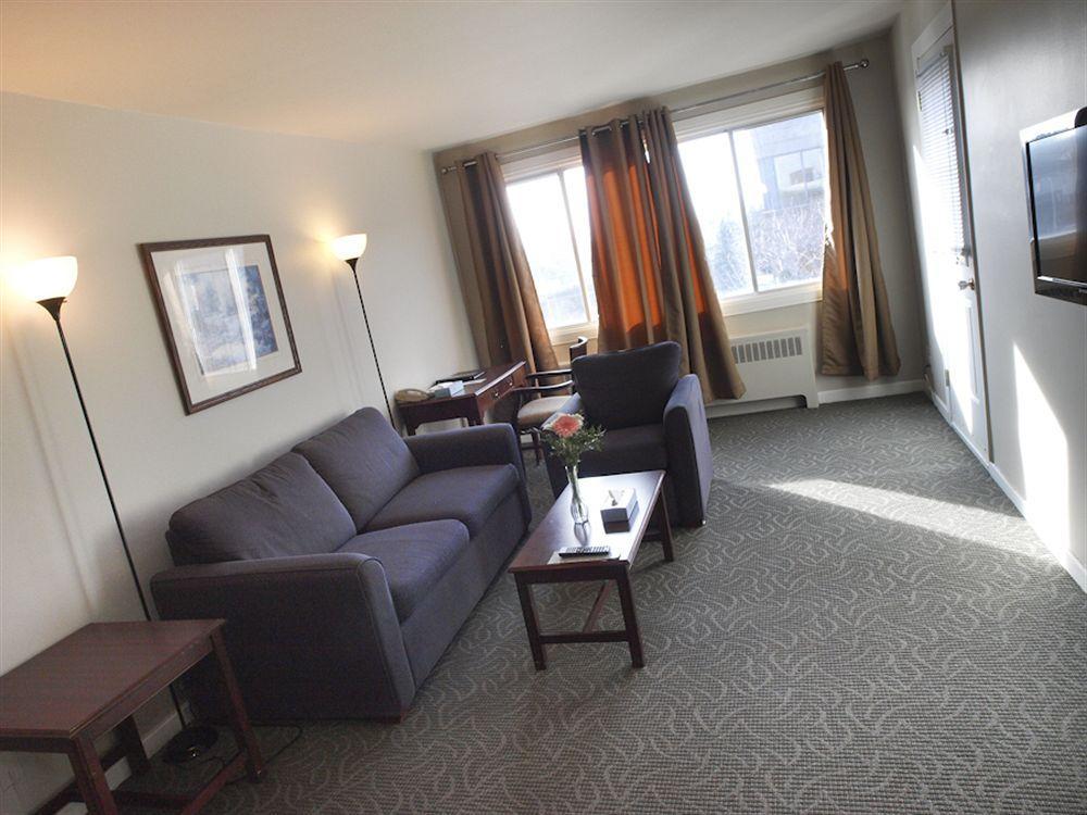 Beausejour Hotel Apartments/Hotel Dorval Rum bild